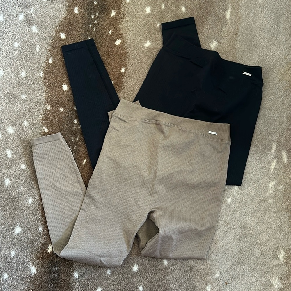 Maternity Leggings (2) AIMN *NWOT*